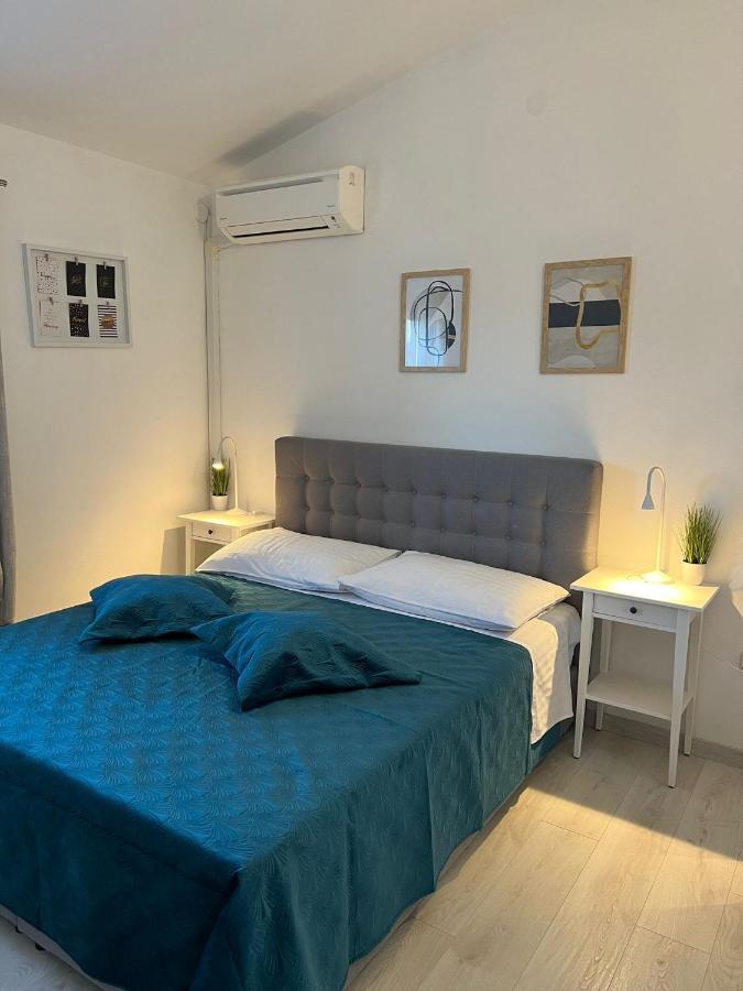Apartments And Rooms Lorena 236 Rovinj Ngoại thất bức ảnh