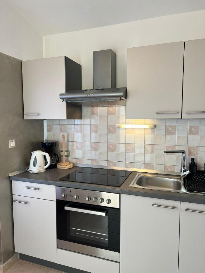 Apartments And Rooms Lorena 236 Rovinj Ngoại thất bức ảnh