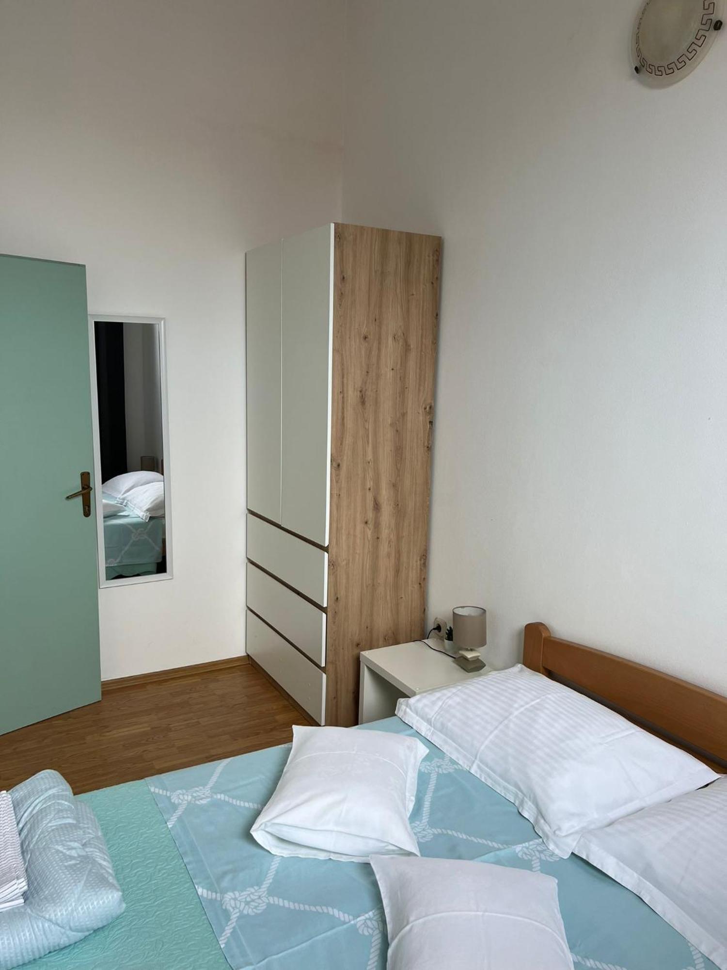Apartments And Rooms Lorena 236 Rovinj Ngoại thất bức ảnh