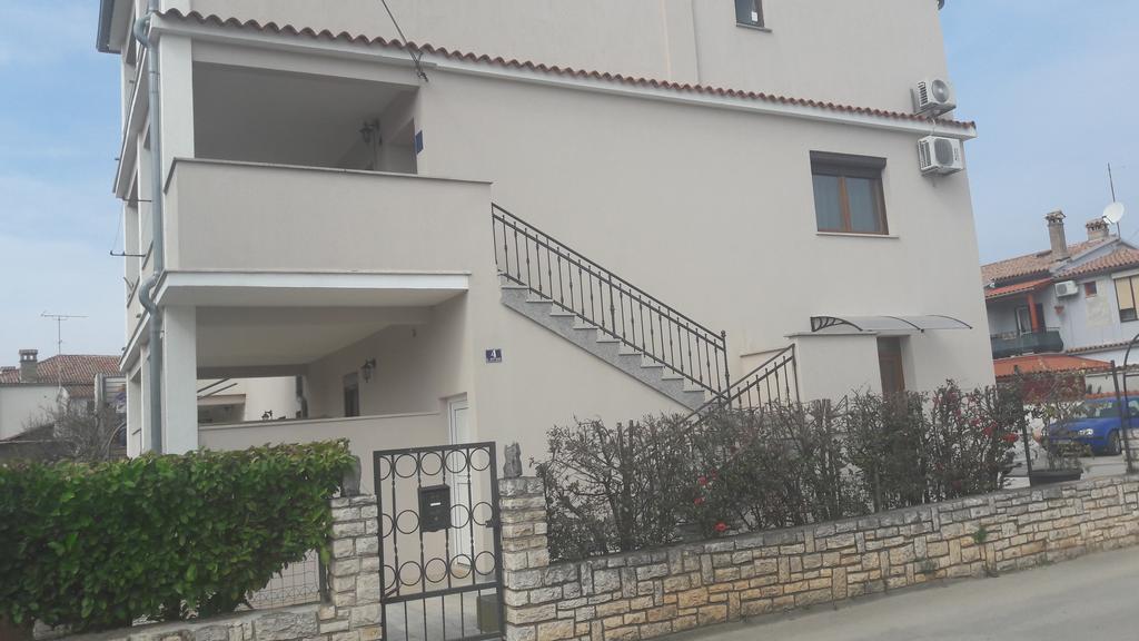 Apartments And Rooms Lorena 236 Rovinj Ngoại thất bức ảnh