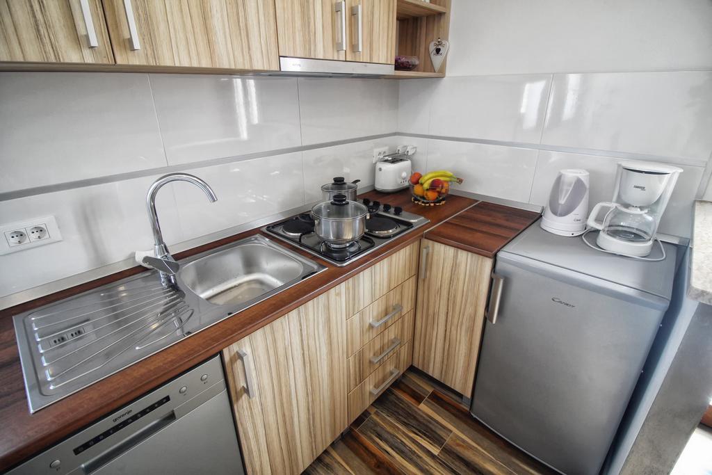 Apartments And Rooms Lorena 236 Rovinj Ngoại thất bức ảnh